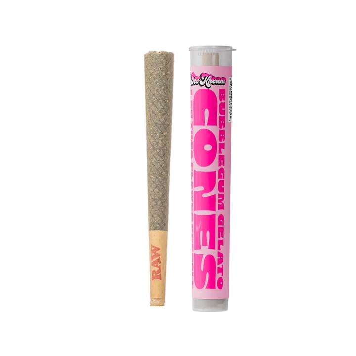 BUBBLEGUM GELATO CONES